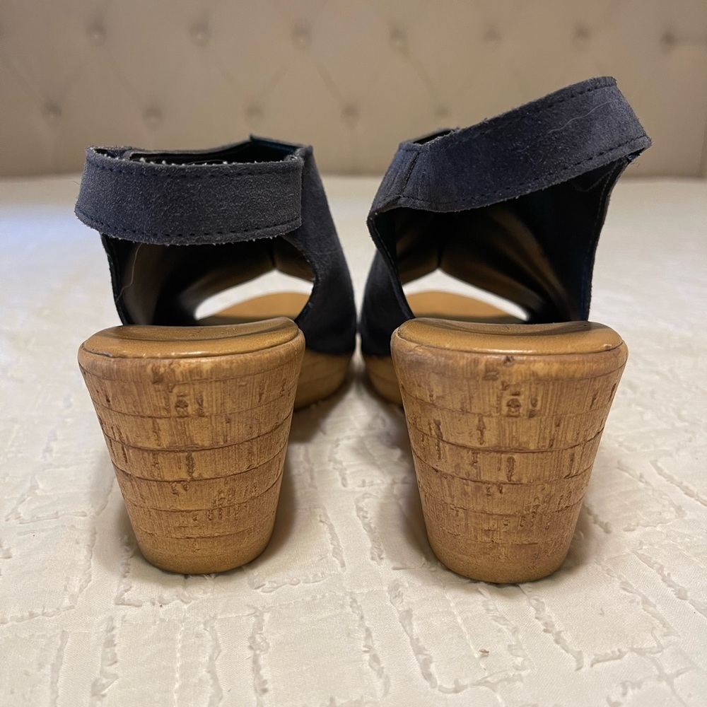 Mika paoli blue wedges - Picture 4 of 7